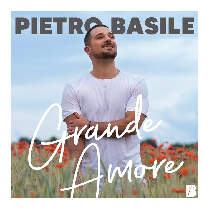 Pietro Basile präsentiert sein Debütalbum "Grande Amore" - Eine musikalische Reise der großen Liebe