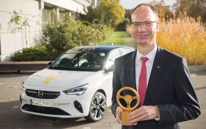 Elektrisierender Sieger: Neuer Opel Corsa-e gewinnt das "Goldene Lenkrad 2020"