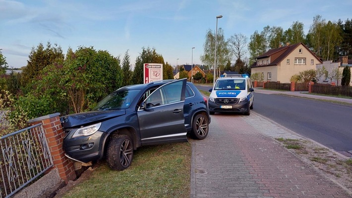 BPOLI LUD: Fahrzeug ignoriert Grenzkontrolle und flüchtet