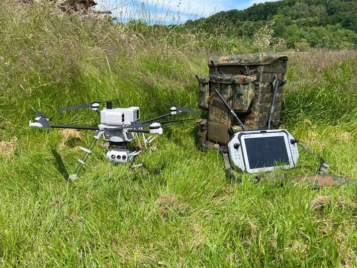 Zusätzliche Drohnen zur Aufklärung im Ortsbereich für die Bundeswehr