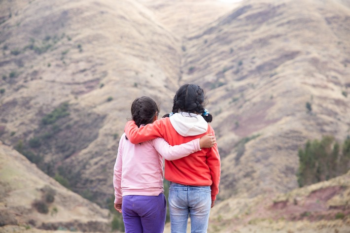 "Kinder sind Gewalt, Kriminalität und Kinderarbeit ausgesetzt": Stopp der US-Entwicklungshilfe potenziert die Not benachteiligter Kinder / (Serie: Der Wegfall von USAID und seine Folgen, Teil 4)