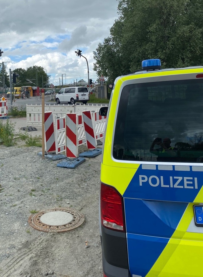 POL-WHV: Baustelle Sande, Deichstraße - Polizei stellt zahlreiche Geschwindigkeitsüberschreitungen fest