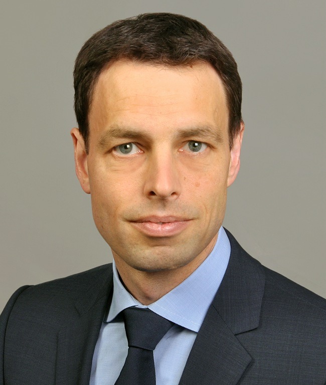 PRESSEMITTEILUNG | CMS begleitet Bankhaus Metzler bei Übertragung des Retail-Geschäfts von Metzler Fund Xchange an die FIL Fondsbank