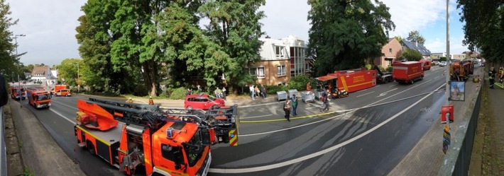 FW-MH: Am heutigen Samstag kam es um kurz vor 14 Uhr zu einem Brand in einer Tiefgarage in Mülheim-Speldorf.