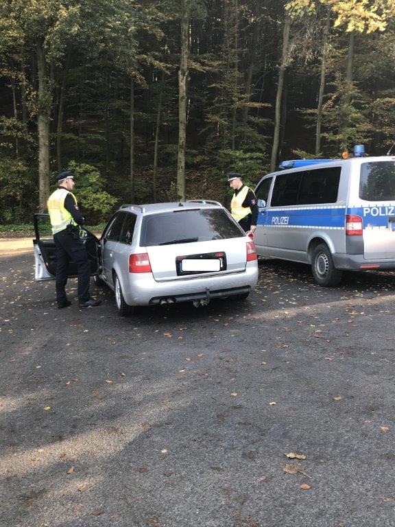 POL-HOL: Holzminden

Verkehrssicherheitswoche der Polizei Holzminden
- 
Erneut zahlreiche Geschwindigkeitsverstöße und drei Blutproben