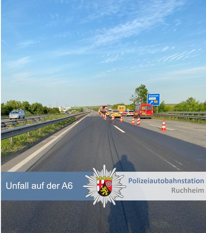 POL-PDNW: Polizeiautobahnstation Ruchheim - Pkw überschlägt sich auf der A6 bei Grünstadt. 2 Leichtverletzte.