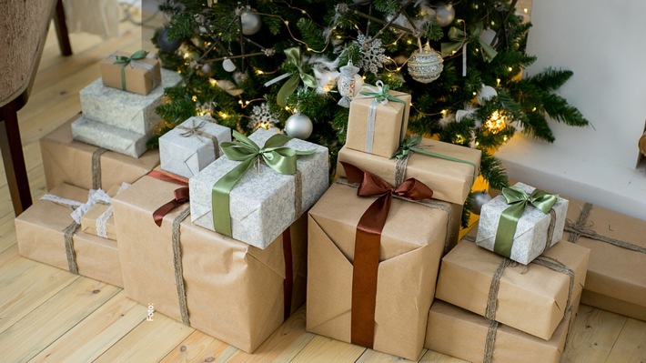 ++ BUND-Reihe: Schmücken, Schenken, Schlemmen – BUND Tipps für eine grüne Advents- und Weihnachtszeit: Schöne Bescherung - Nachhaltige Geschenke giftfrei verpackt ++