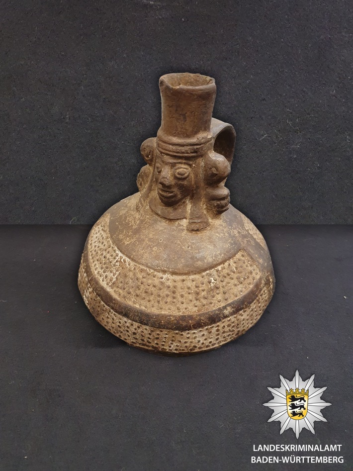 LKA-BW: 17 wertvolle Kulturschätze aus dem Handel gezogen und an den peruanischen Staat zurückgegeben