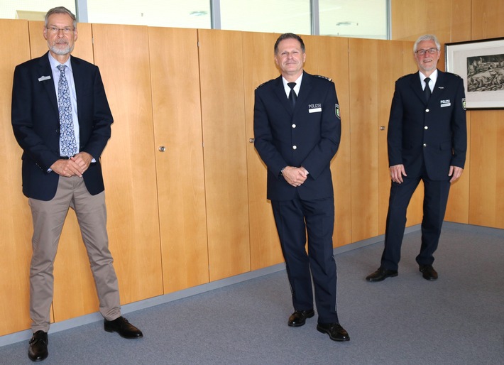 POL-GT: Erster Polizeihauptkommissar Volker Pfeiffer ist neuer Leiter der Direktion Verkehr