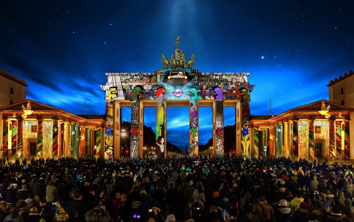 Berlin feiert 30 Tage die Freiheit! Auftakt mit dem Großereignis 15. Festival of Lights