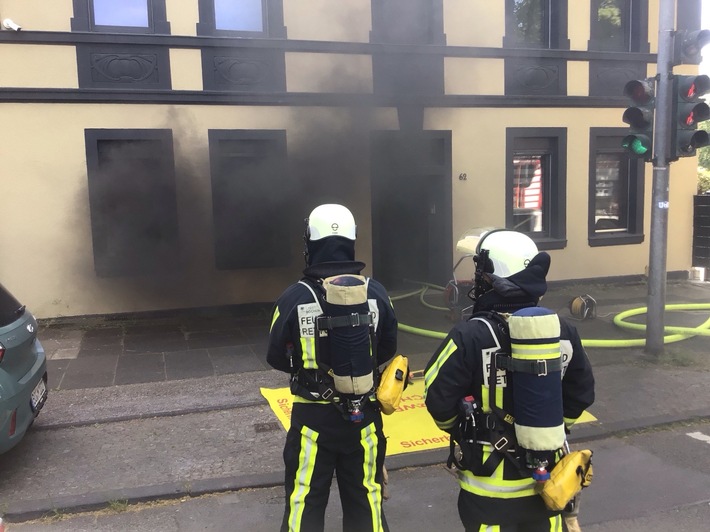 FW-BO: Wohnungsbrand in einem Mehrfamilienhaus in Bochum-Weitmar