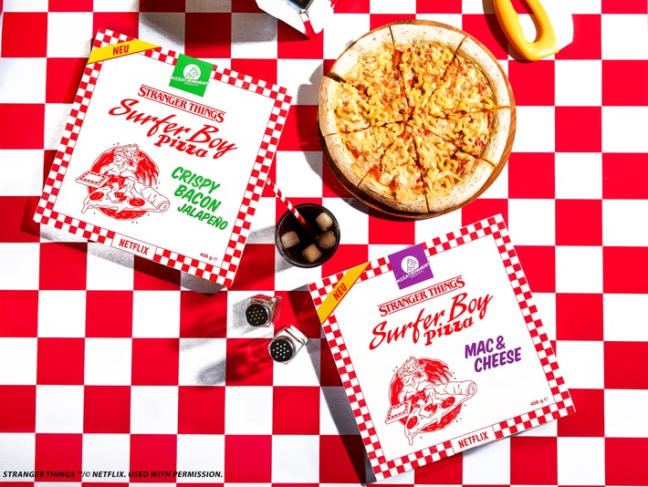 Neu in der Tiefkühltruhe / EDEKA-Verbund führt exklusive "Surfer Boy Pizza" aus Netflix-Kultserie "Stranger Things" ein