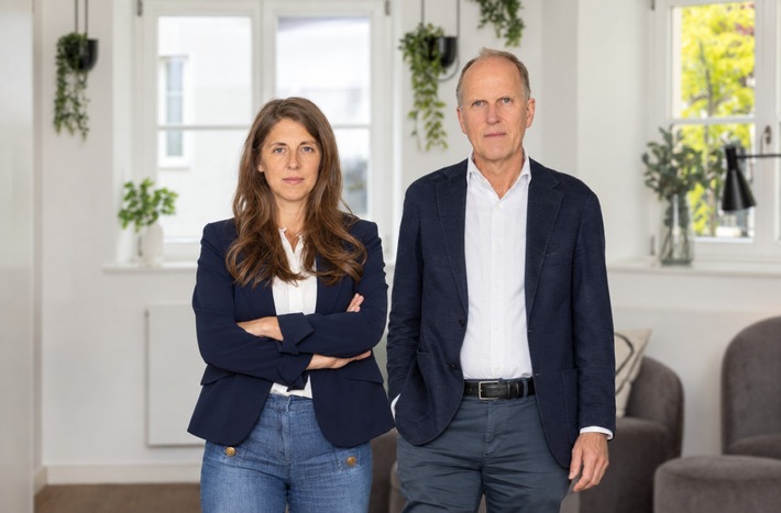 Sara Basad und Norbert Verbücheln, Geschäftsführung Zeitwohnwerk / Weiterer Text über ots und www.presseportal.de/nr/182014 / Die Verwendung dieses Bildes für redaktionelle Zwecke ist unter Beachtung aller mitgeteilten Nutzungsbedingungen zulässig und dann auch honorarfrei. Veröffentlichung ausschließlich mit Bildrechte-Hinweis.
