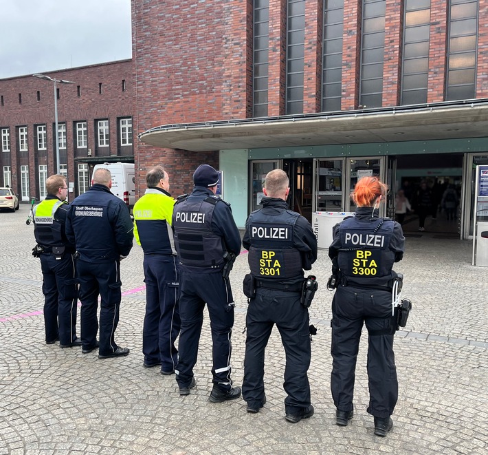 POL-OB: Gemeinsame Kontrolle von Polizei, Bundespolizei und Kommunalem Ordnungsamt am Hauptbahnhof