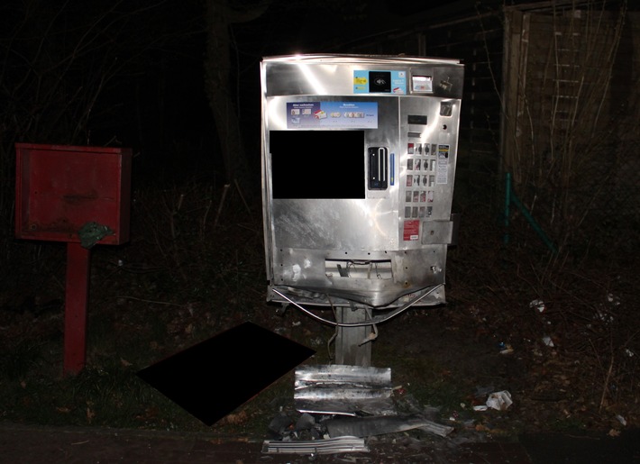 POL-MI: Zigarettenautomat gesprengt