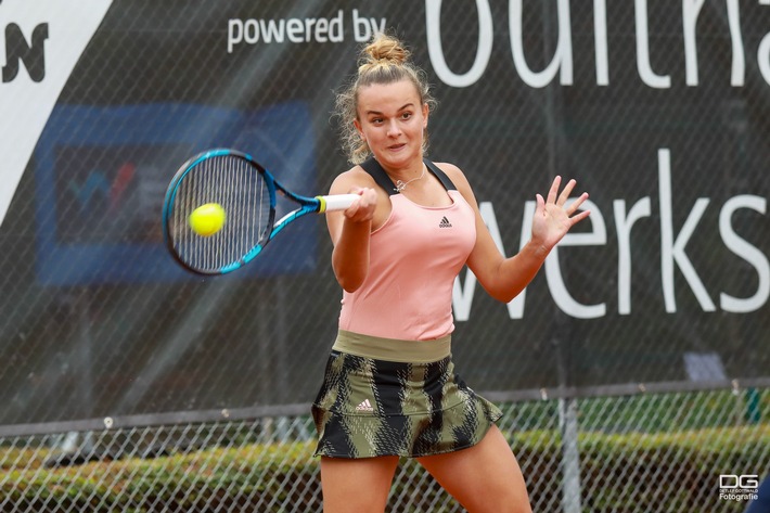 Anna Bondar aus Ungarn gewinnt die Wiesbaden Tennis Open 2021