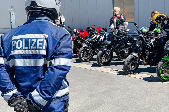 POL-MR: Motorradsaison beginnt - Polizei gibt Tipps zum unfallfreien Start auf dem Motorrad