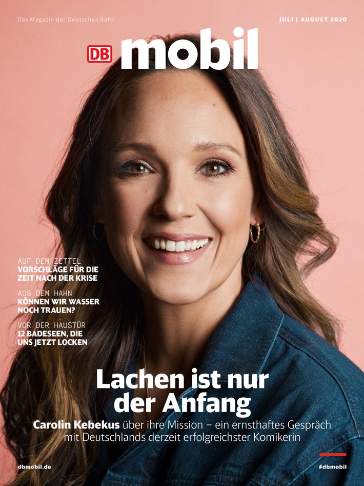 &quot;Bei mir traut sich das keiner mehr&quot;: Im Titelinterview mit DB MOBIL spricht Carolin Kebekus über Rassismus, Sexismus in der Comedy-Branche und widrige Produktionsbedingungen in Zeiten von Corona