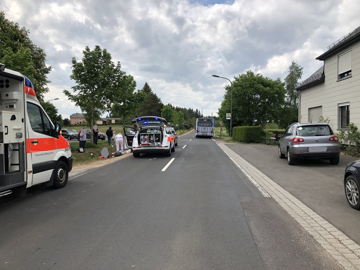 POL-PDWIL: Verkehrsunfall mit schwer verletztem Kind