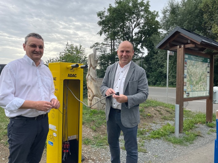 ADAC installiert Radservice-Station in Schleiz -  Pressemeldung