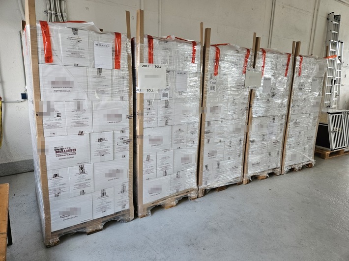 HZA-HST: Stralsunder Zoll stellt mehr als zwei Tonnen Röstkaffee in Rostock sicher