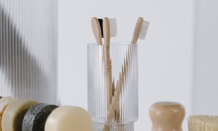Studie zeigt: Fast ein Viertel der Deutschen putzt sich nicht zweimal täglich die Zähne