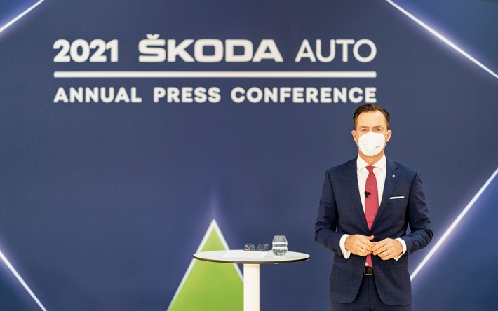 ŠKODA AUTO Jahrespressekonferenz: Bilder und Reden auf dem ŠKODA Storyboard