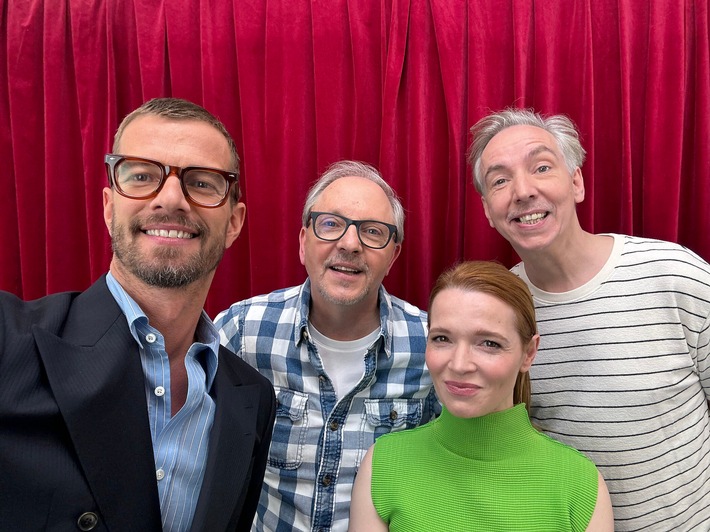 Diebstahl feiert Jubiläum! Karoline Herfurth, Olli Dittrich und Olli Schulz wollen Joko Winterscheidts Show stehlen