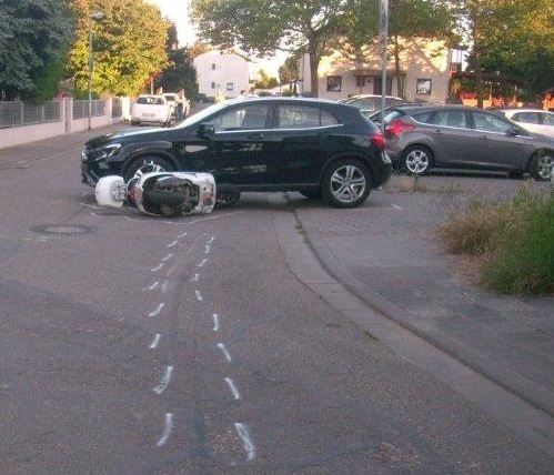 POL-PDLU: Frankenthal - Erneut schwerverletzter Zweiradfahrer nach Unfall: