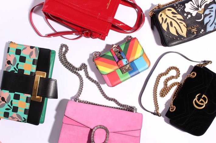 Frauen lieben Handtaschen - auch bei preloved Designermode. Die Hamburgerin flaniert dabei nicht ohne ihre Birkin Bag von Hermès um die Alster, die Kultmarke Prada passt perfekt zum Berliner Understatement, Frankfurt liebt den sexy Glamour von Gucci, und München macht am liebsten in Dolce & Gabbana bella figura. Weiterer Text über ots und www.presseportal.de/nr/131849 / Die Verwendung dieses Bildes ist für redaktionelle Zwecke honorarfrei. Veröffentlichung bitte unter Quellenangabe: "obs/Vite EnVogue"