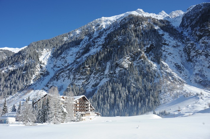 Der Top-Spot für Schneehungrige: Kaunertaler Gletscher &amp; Winterberg Fendels - und mittendrin das 4-Sterne-Skihotel Weisseespitze