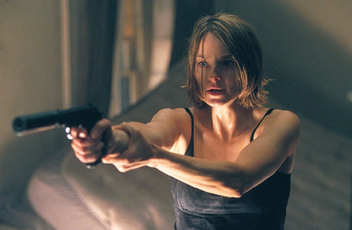 Jodie Foster verschanzt sich im &quot;Panic Room&quot; - AXN geht mit spannenden Spielfilmen und 3 neuen Serien ins neue Jahr