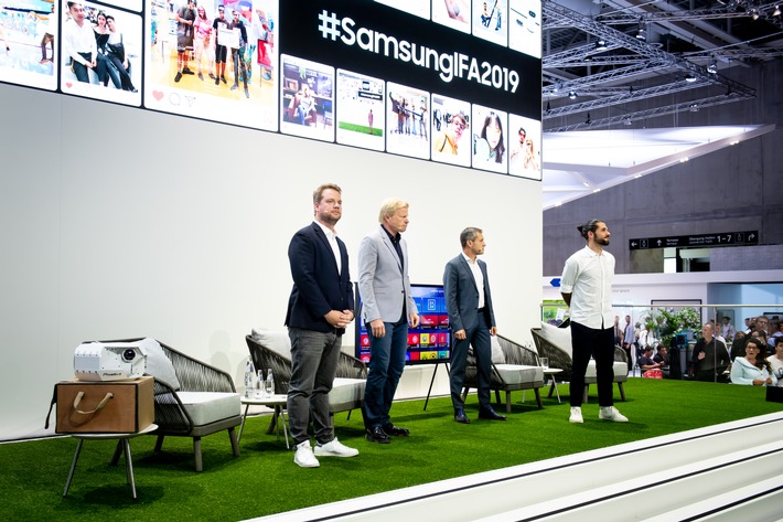 sporttotal und Samsung stellen Partnerschaft auf IFA vor / 
sporttotal ab sofort in der Samsung Sportworld verfügbar