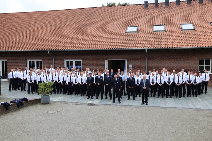 POL-DU: Huckingen: Herzlich Willkommen im Team der Polizei Duisburg