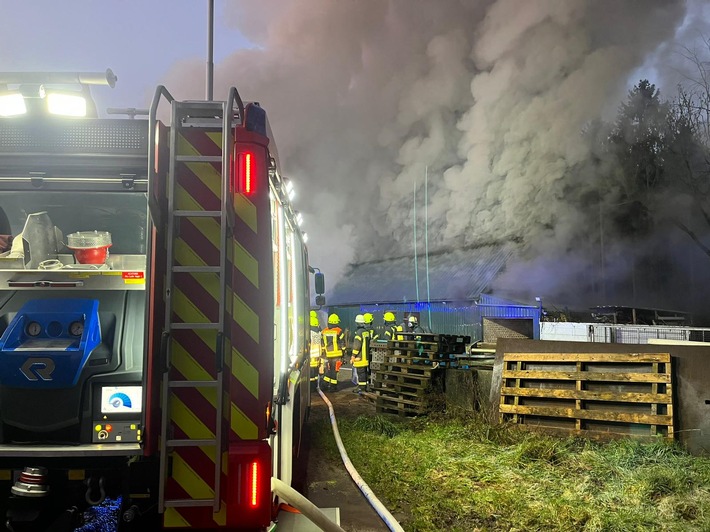 FW-ROW: Hochwasser- und Brandeinsätze in Rotenburg (Wümme)