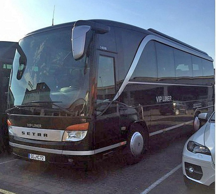 POL-F: 170822 - 909 Frankfurt-Bockenheim:  Schwarzer Reisebus gestohlen - Foto beachten