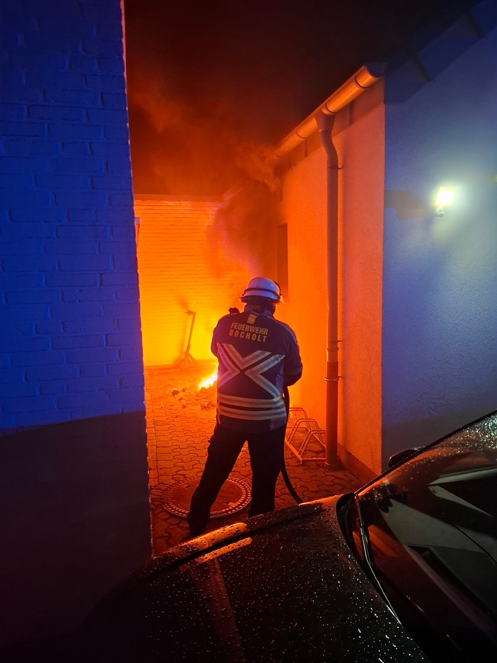 FW Bocholt: Einsatzreicher Start ins neue Jahr für die Bocholter Feuerwehr