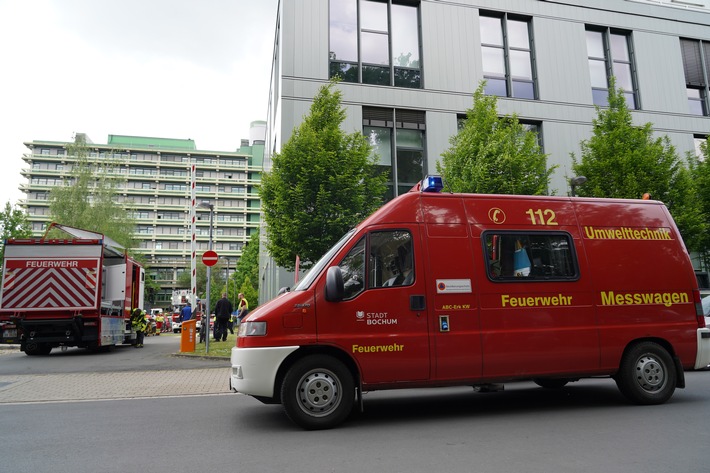 FW-BO: Austritt von Ammoniak in einem Forschungslabor der Ruhr-Universität Bochum