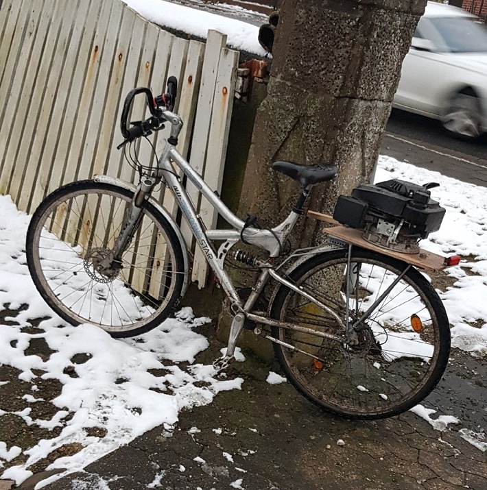 POL-LG: ++ Kollision - schwerer verletzt - Bundesstraße teilweise voll gesperrt ++ jugendlicher "Bastler" mit motorisiertem Fahrrad unterwegs ++ Kipper-Auflieger kollidiert mit Brücke ++