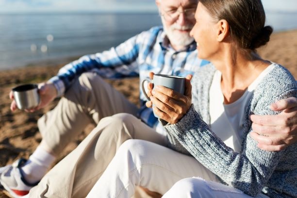 Tipps für Senioren: Aktiv und entspannt bei Blasenschwäche