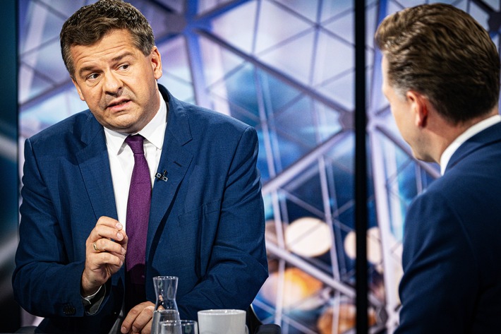 welttalkspezial_schulze_02.jpg