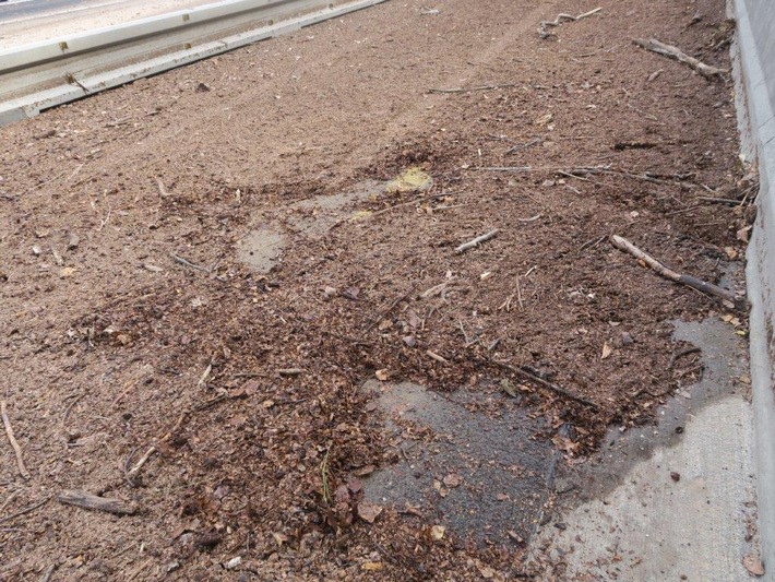 POL-WE: Wasser und Schlamm auf der A5 bei Ober-Mörlen ++ Nichts gefunden in Bad Nauheim ++ Streit eskaliert in Büdingen ++ u.a.