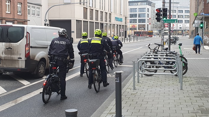 POL-KI: 220111.1 Kiel: Fahrradkontrollen in der Kieler Innenstadt
