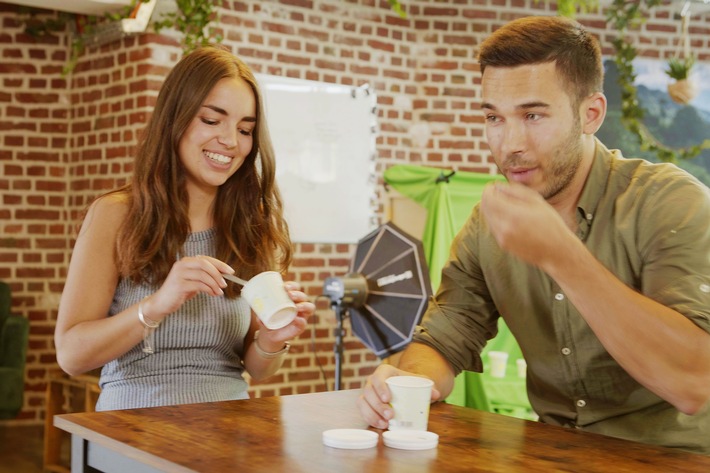 Vegane Eiscreme und essbare Eislöffel bei "plan b" im ZDF