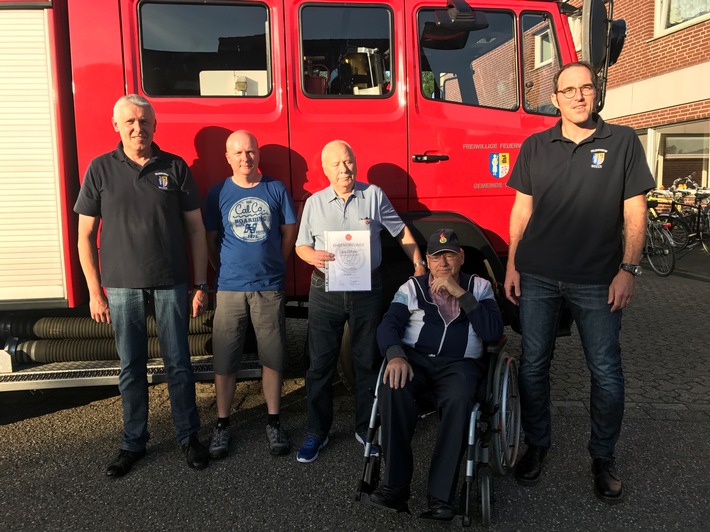 Feuerwehr Weeze: Ehrung für 40 jährige Mitgliedschaft in der Feuerwehr
