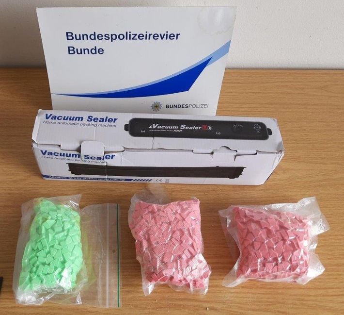 BPOL-BadBentheim: Ecstasy-Tabletten im Wert von rund 11.500,- Euro beschlagnahmt / Drogenschmuggler in Untersuchungshaft