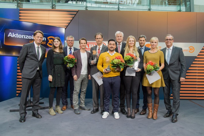 XY-Preis 2018: Horst Seehofer ehrt drei Bürger für Zivilcourage (FOTO)