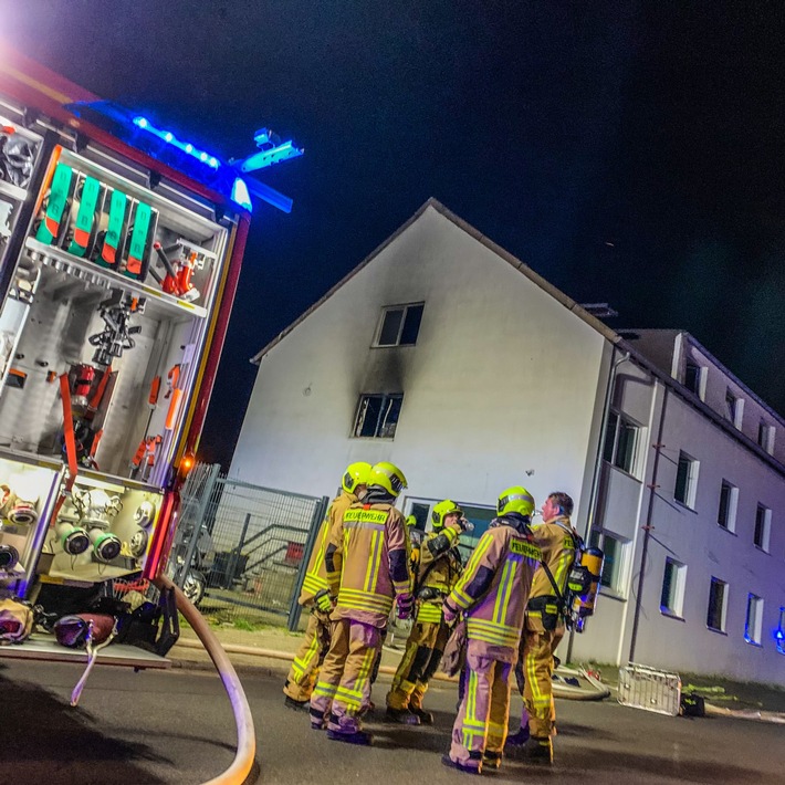 FW-Stolberg: 14 Menschen aus Feuer gerettet