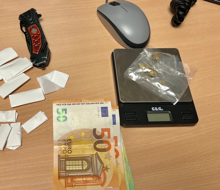 HZA-MS: Zoll Münster erwischt bewaffneten Mann beim Drogenschmuggel / Fluchtversuch am Grenzübergang Sandersküper misslingt