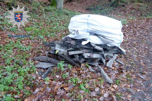 POL-DA: Höchst: Illegale Müllentsorgung im Wald - Polizei bittet um Hinweise